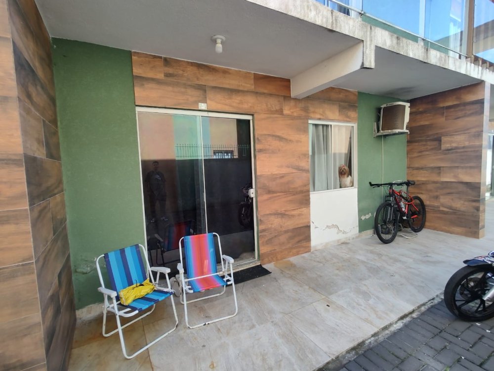 Apartamento - Venda - Parque Agari - Paranaguá - PR