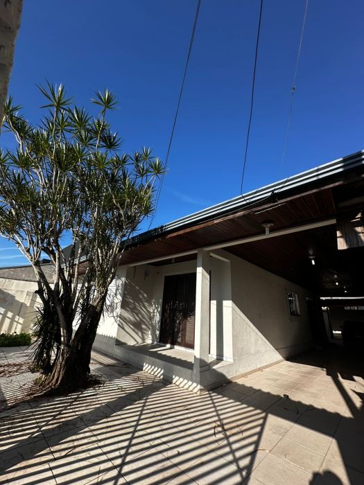 Casa - Venda - Jardim Guaraituba - Paranaguá - PR